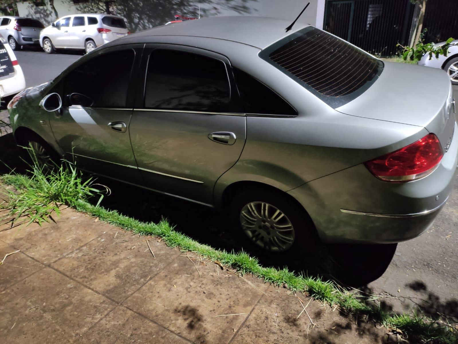 Carro apreendido pela Força Tática